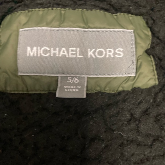 Boys authentic Michael Kors winter coat size 5/6 - Picture 3 of 11